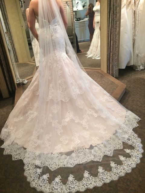 Show off your wedding dress! 14