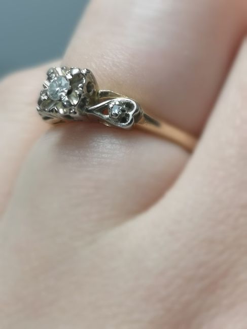 Engagement Rings with Unique features/hidden gems 5