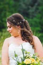 Your wedding day hair - side swept or super symmetrical? - 1