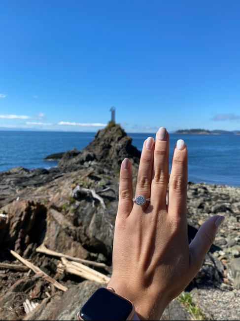 Post your moissanite engagement rings! 11