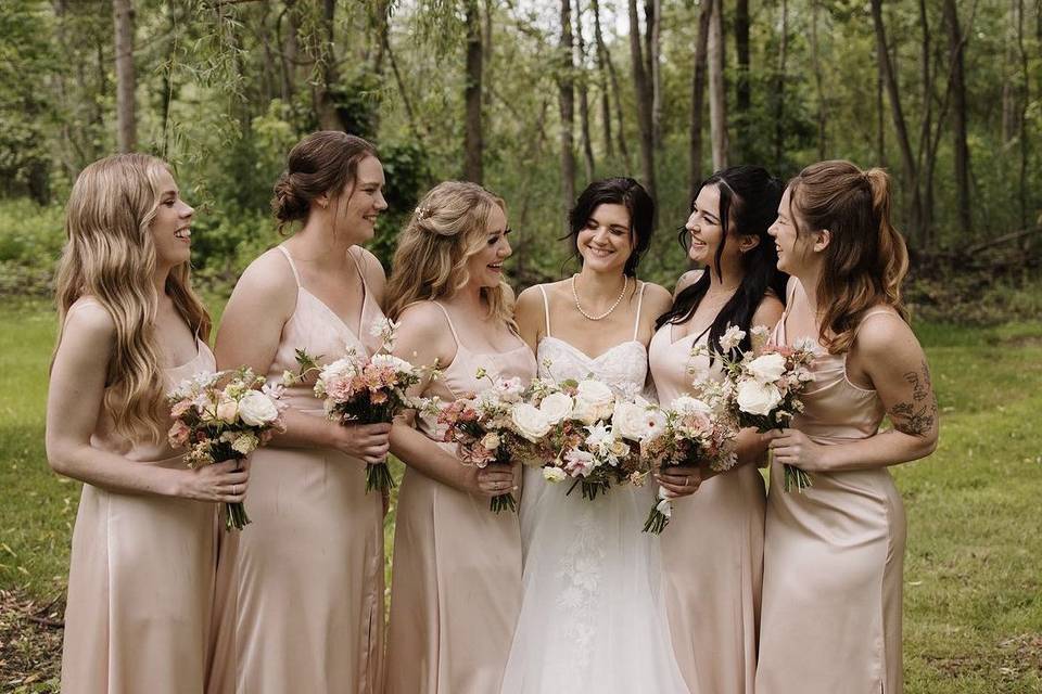 Peachy Pink Bouquets