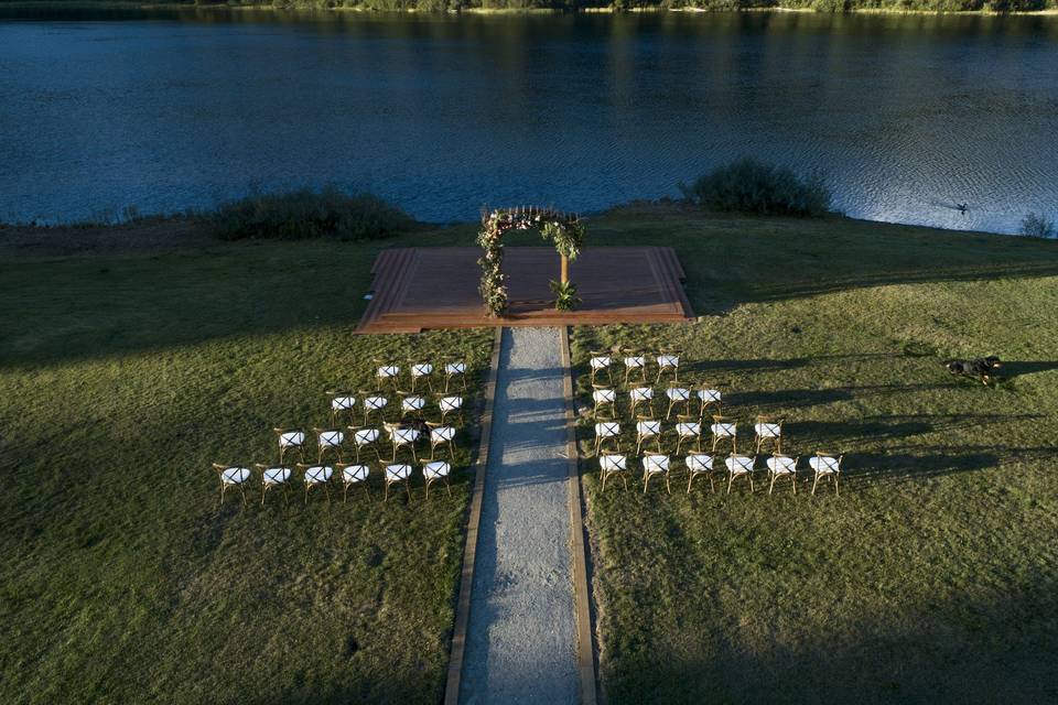 Lakeside arbour