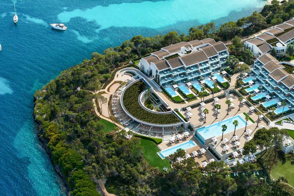 Ikos Porto Petro