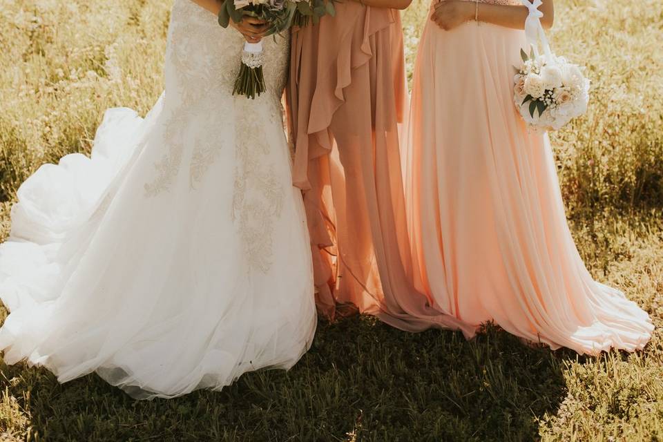 Bride & bridesmaids