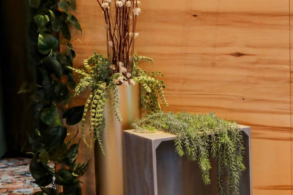 Rustic DJ BOOTH