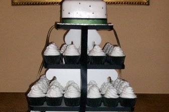 Square cupcakes - wedding.JPG