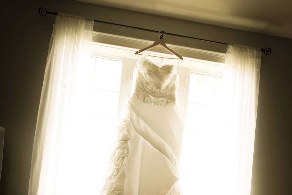 St Andrews, Manitoba bridal gown