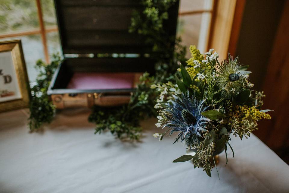 Bouquet & flower crown