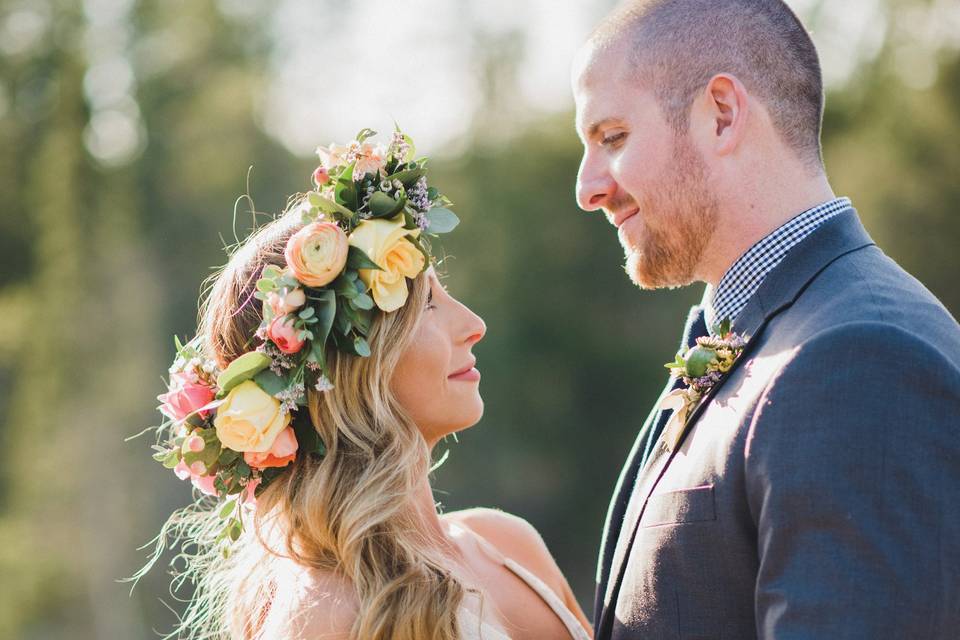 Bouquet & flower crown