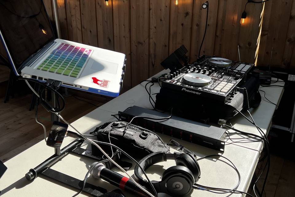 DJ Booth