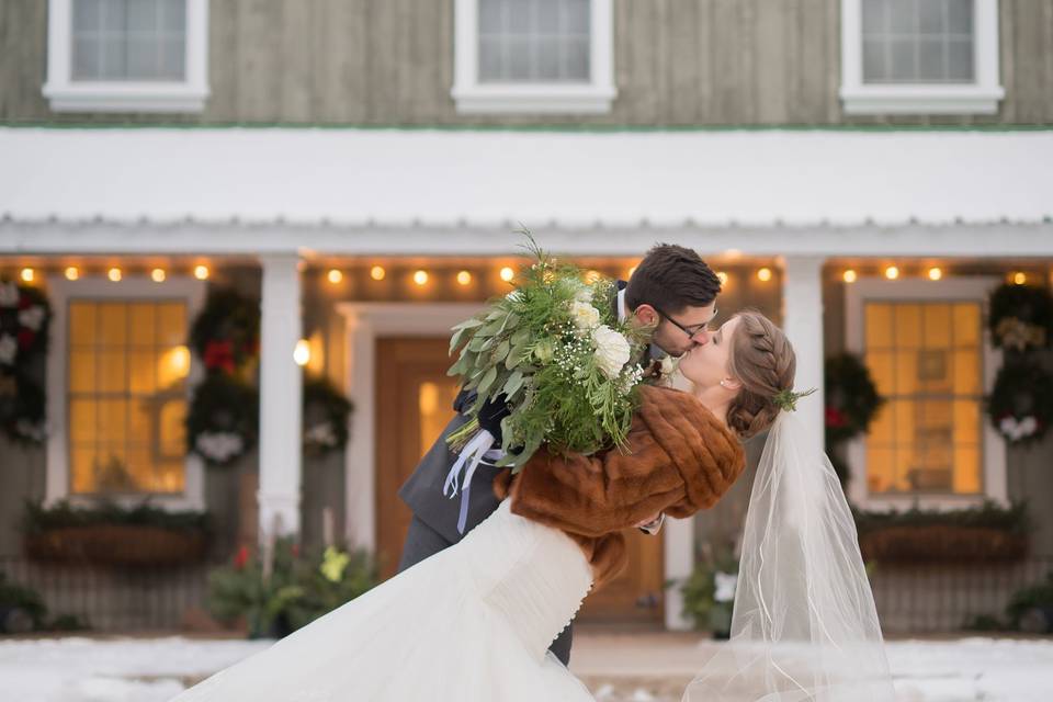 Winter wedding at Drysdale's