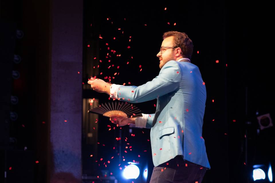 Gabriel Le Marquand Perreault, Magicien - Magician