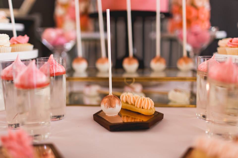 Boho sweet table