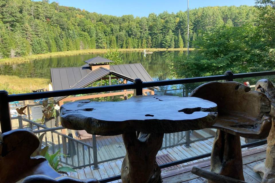 Lounge over looking the Lake