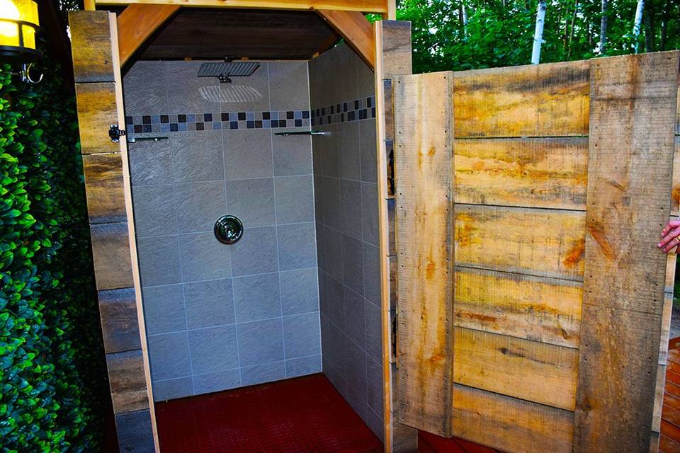 Garden Villa Outdoor Shower