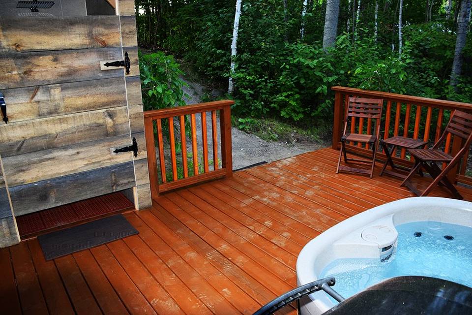 Garden Villa Hot Tub