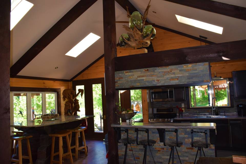 Lounge Kitchen