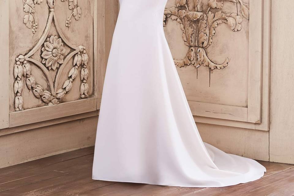 Paloma Blanca Style 4857