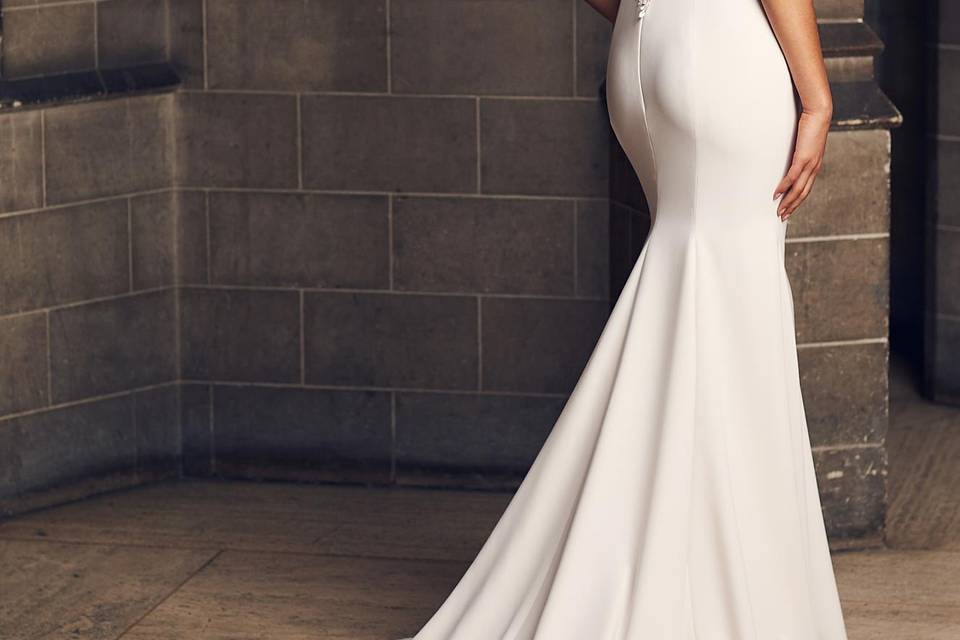 Paloma Blanca Style 4904