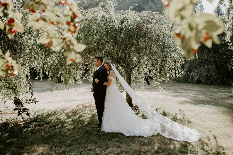 Wedding day hugs