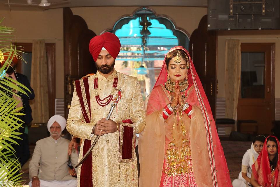 Sikh Wedding Couple