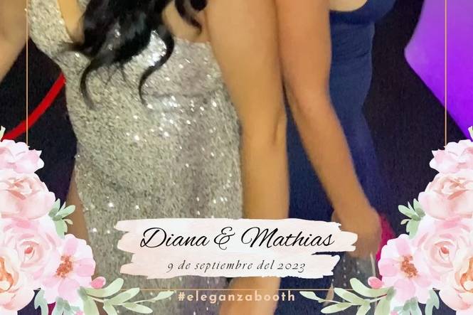 Digital Photo Booth experience for wedding guests