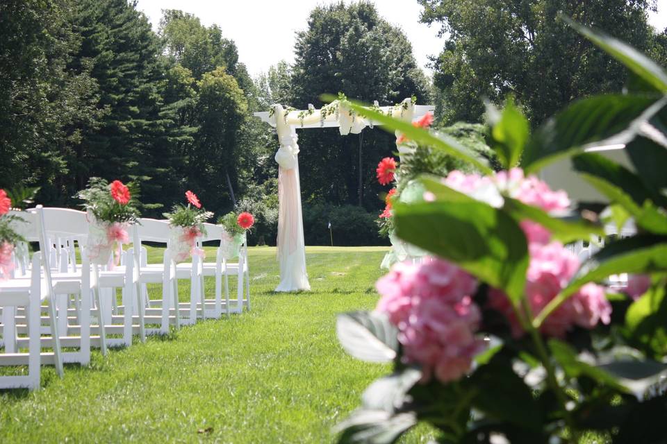 Outdoor ceremony