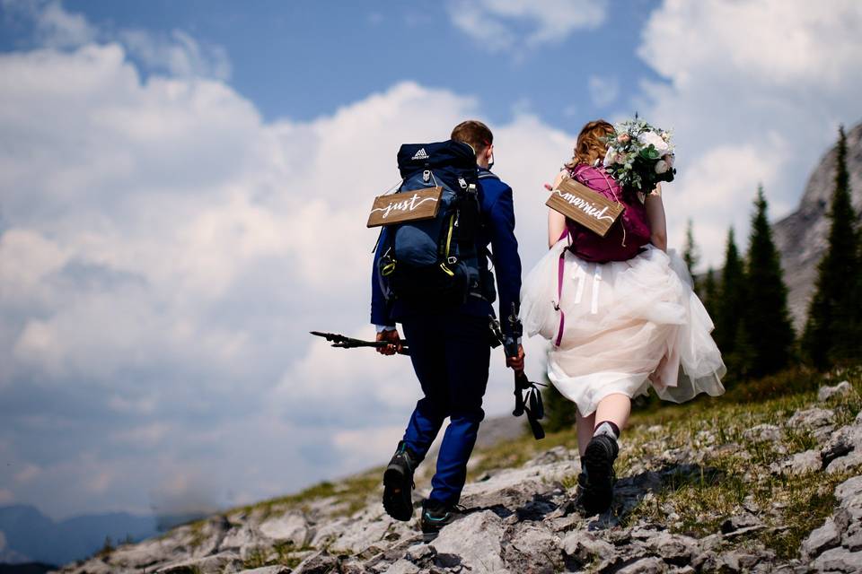 Hiking elopement