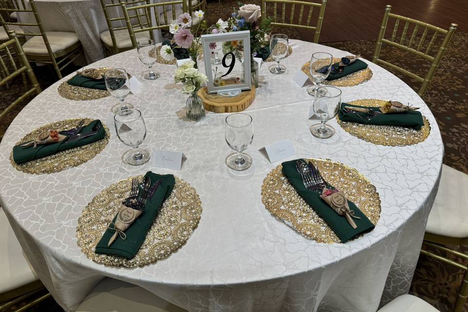 We provide table decoration