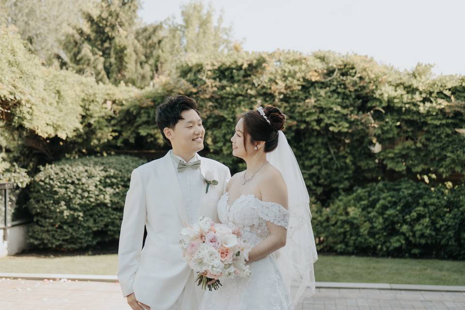 Bride & Groom