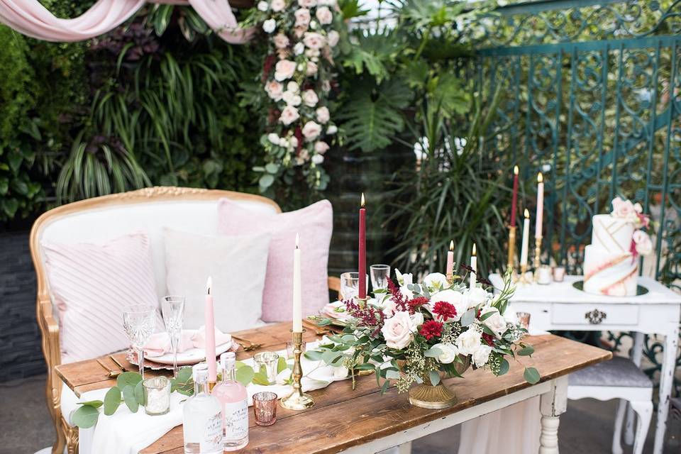 Sweetheart table