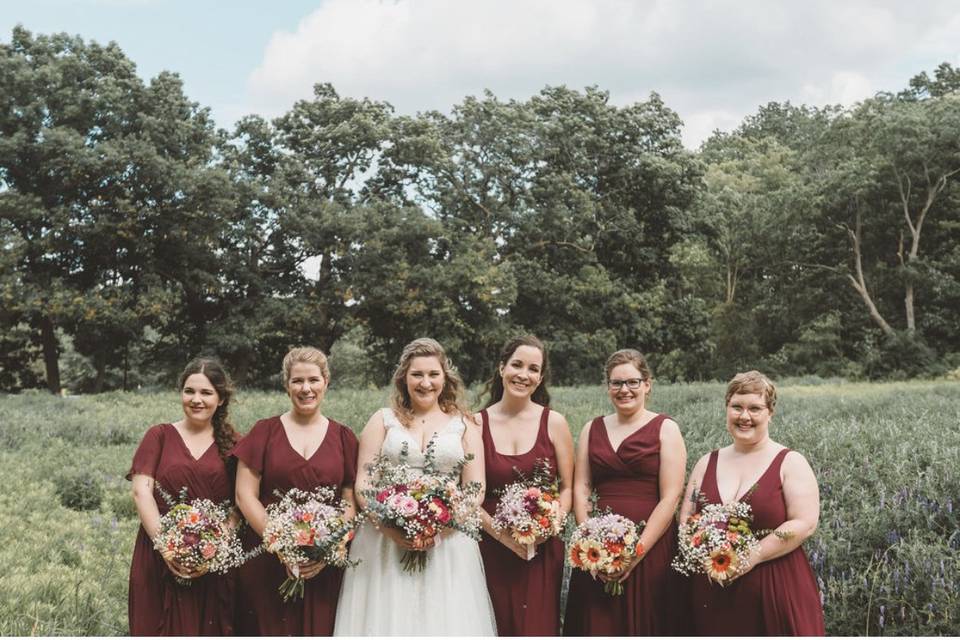 Melissa and her bridesmaids