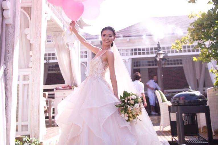 blü ivory bridal