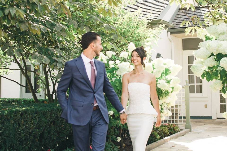 An intimate summer engagement