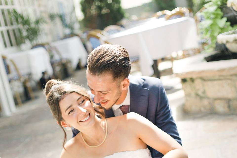 An intimate summer engagement