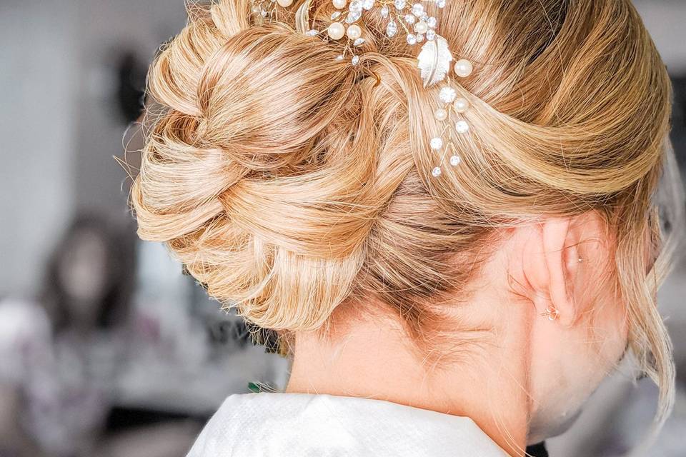 Bridal updo