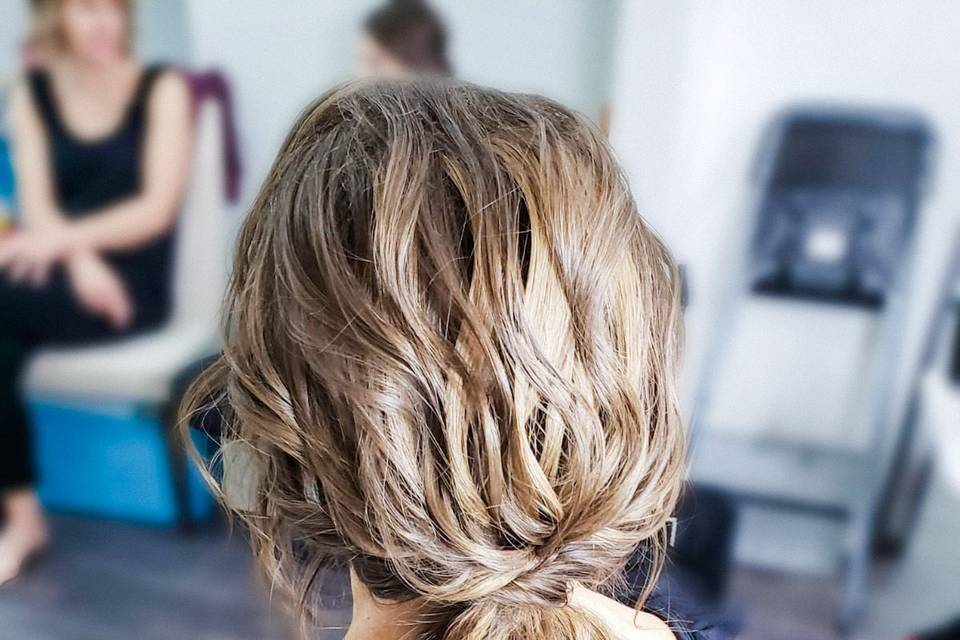 Textured Pony Tail