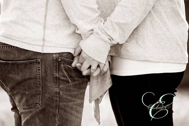 Delhi, Ontario engagement photos