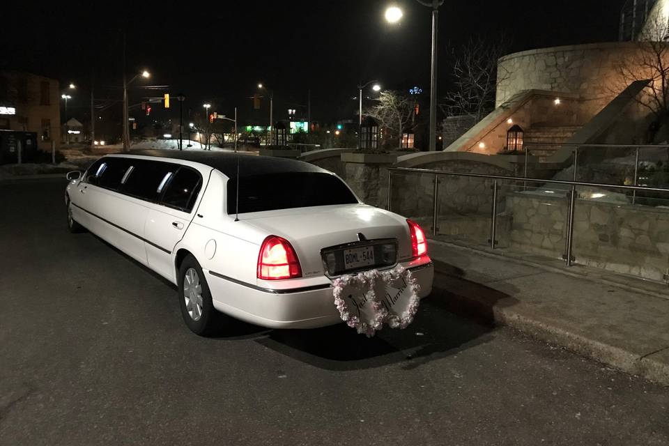 Knight Limousine