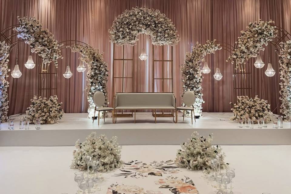 Sleek blush elegance