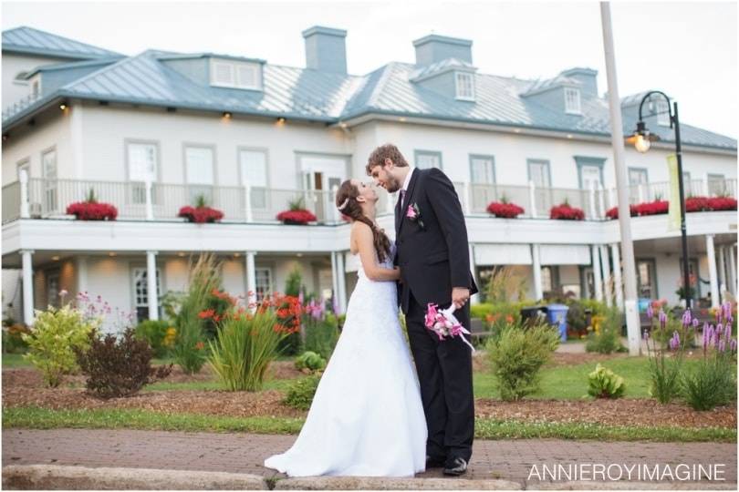 Lyne Bilodeau - Life Cycles Officiant