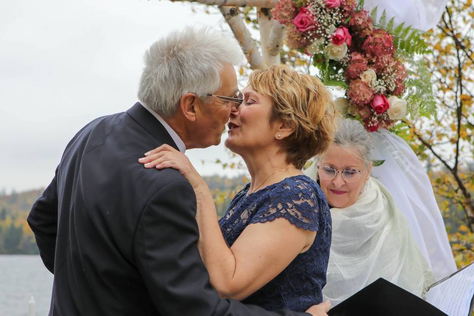 Lyne Bilodeau - Life Cycles Officiant