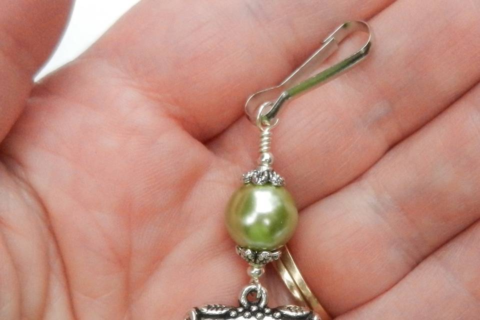 Green pearl wedding charm