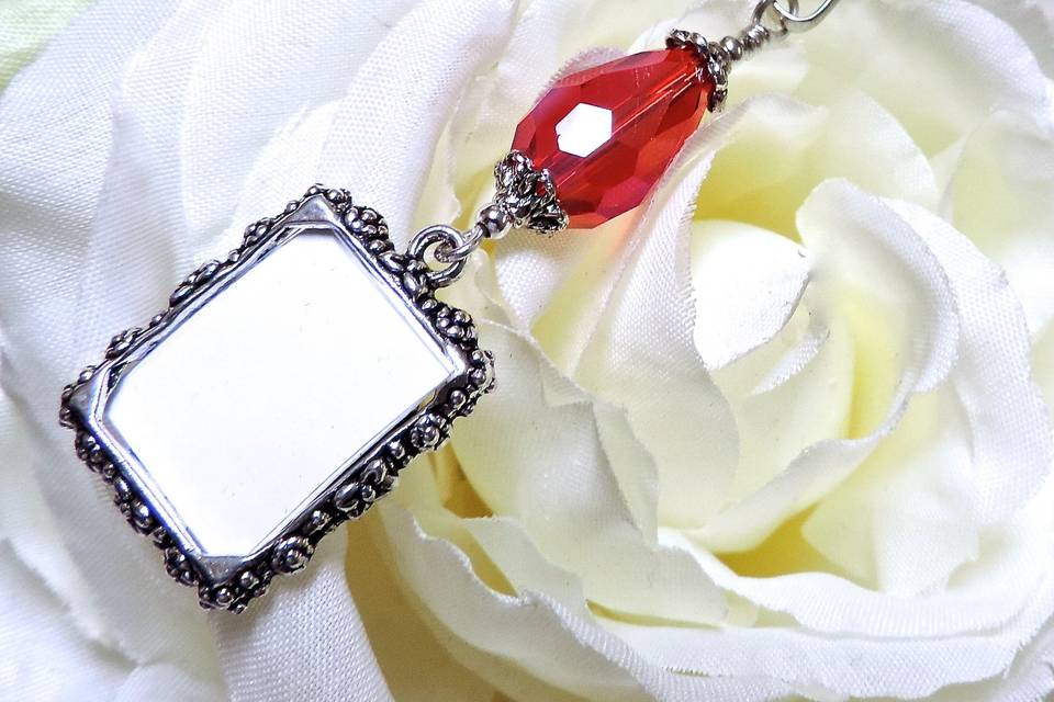 Red crystal teardrop charm