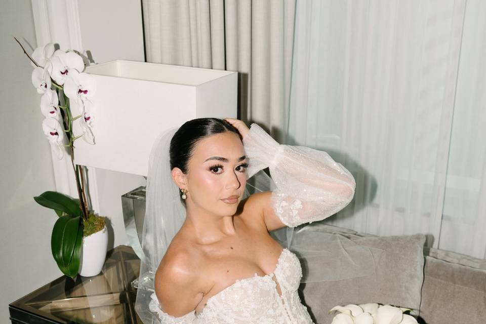 Follow on IG Glammeuptoronto