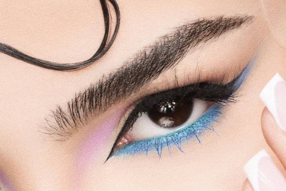 Follow on IG Glammeuptoronto