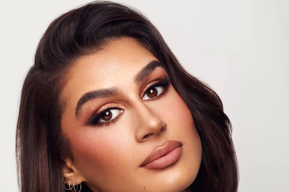 Follow on IG Glammeuptoronto