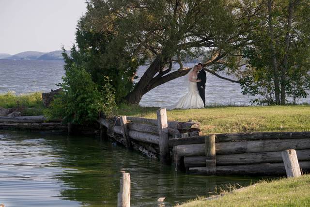 New Liskeard Bride & Groom