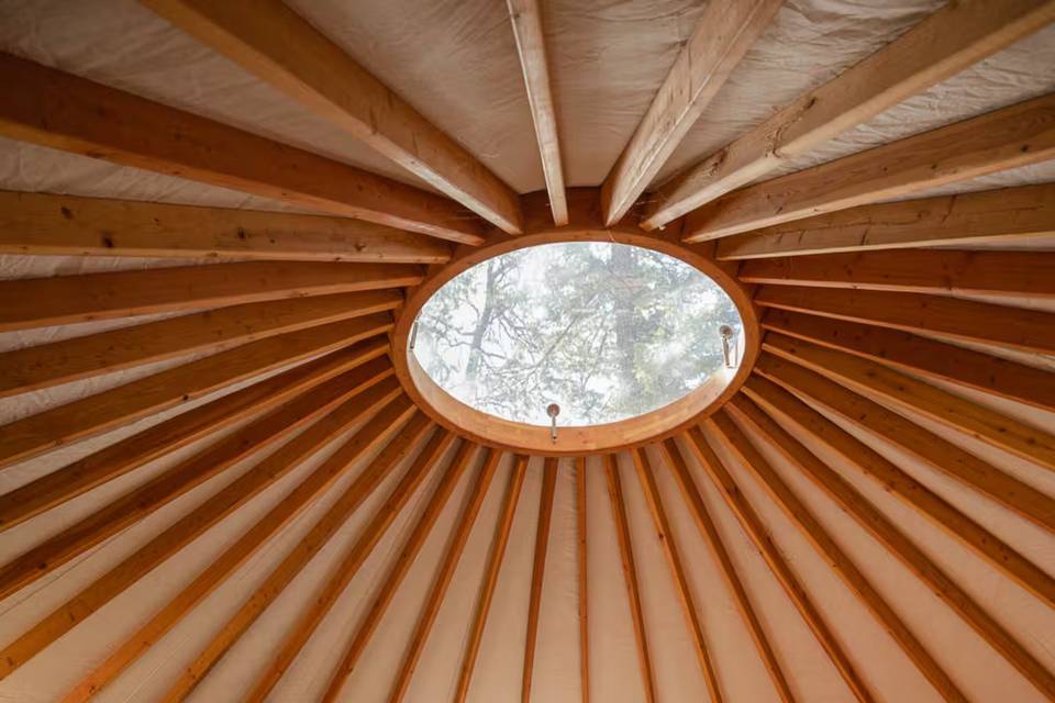 Deluxe yurt
