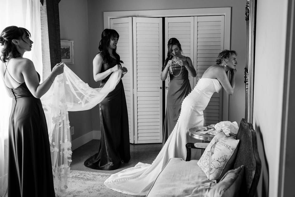 Getting Ready in Bridal Room